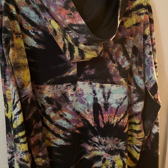 Lularoe 2x Amber HTF GUC - Picture 2 of 4